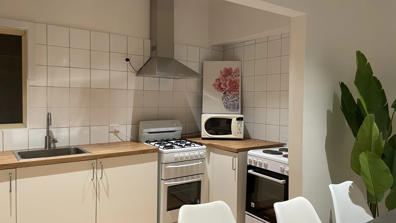 Furnished room in a share house