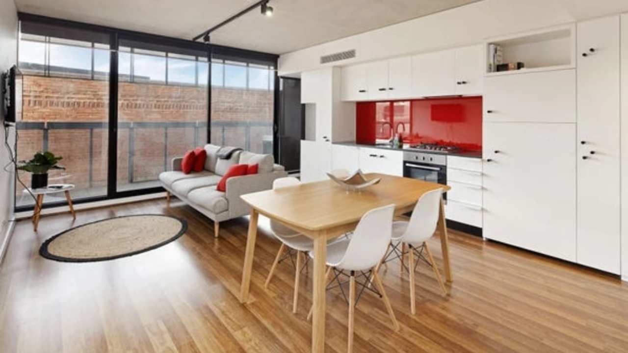 Furnished room with own bathroom