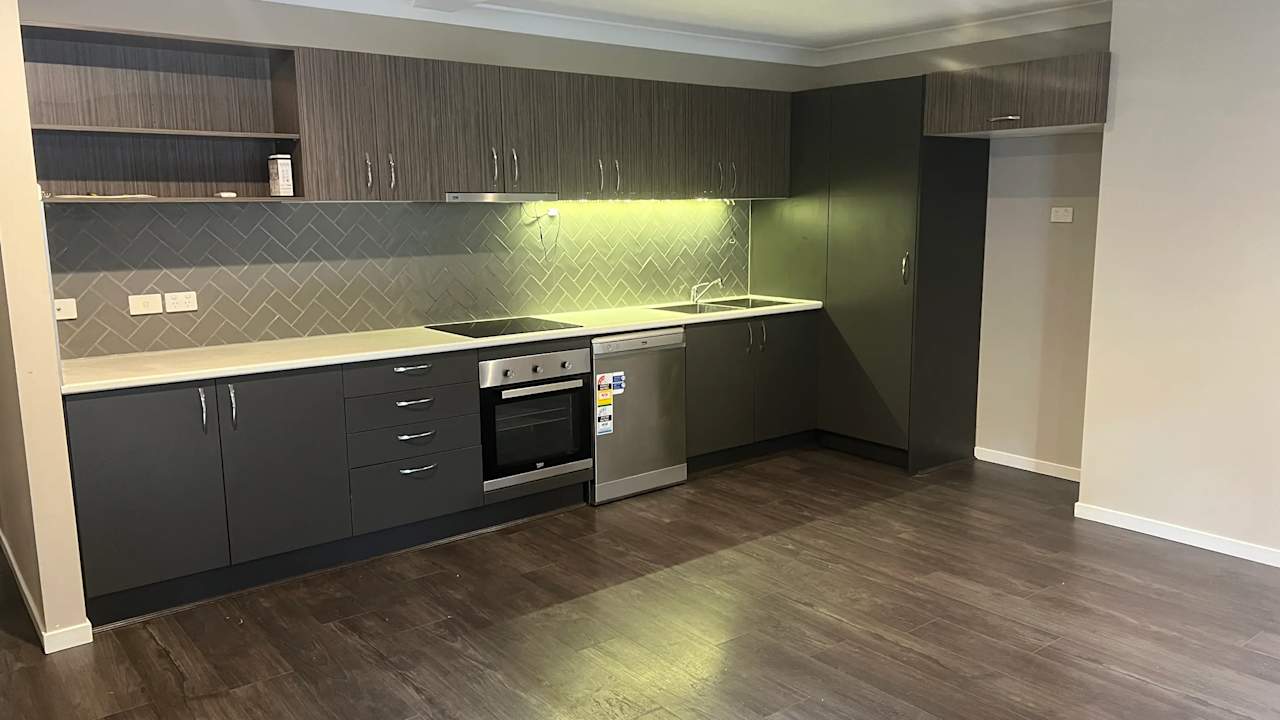 Unfurnished room with own bathroom