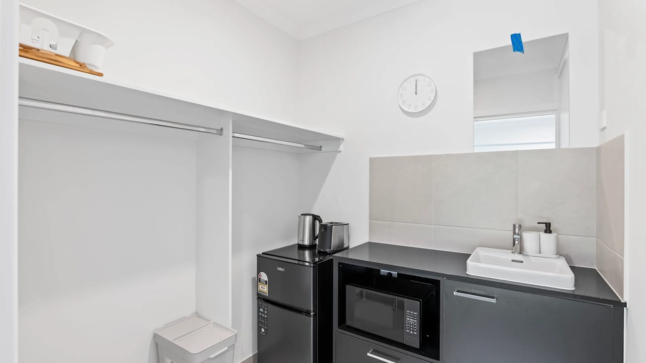 Furnished room with ensuite in a share house