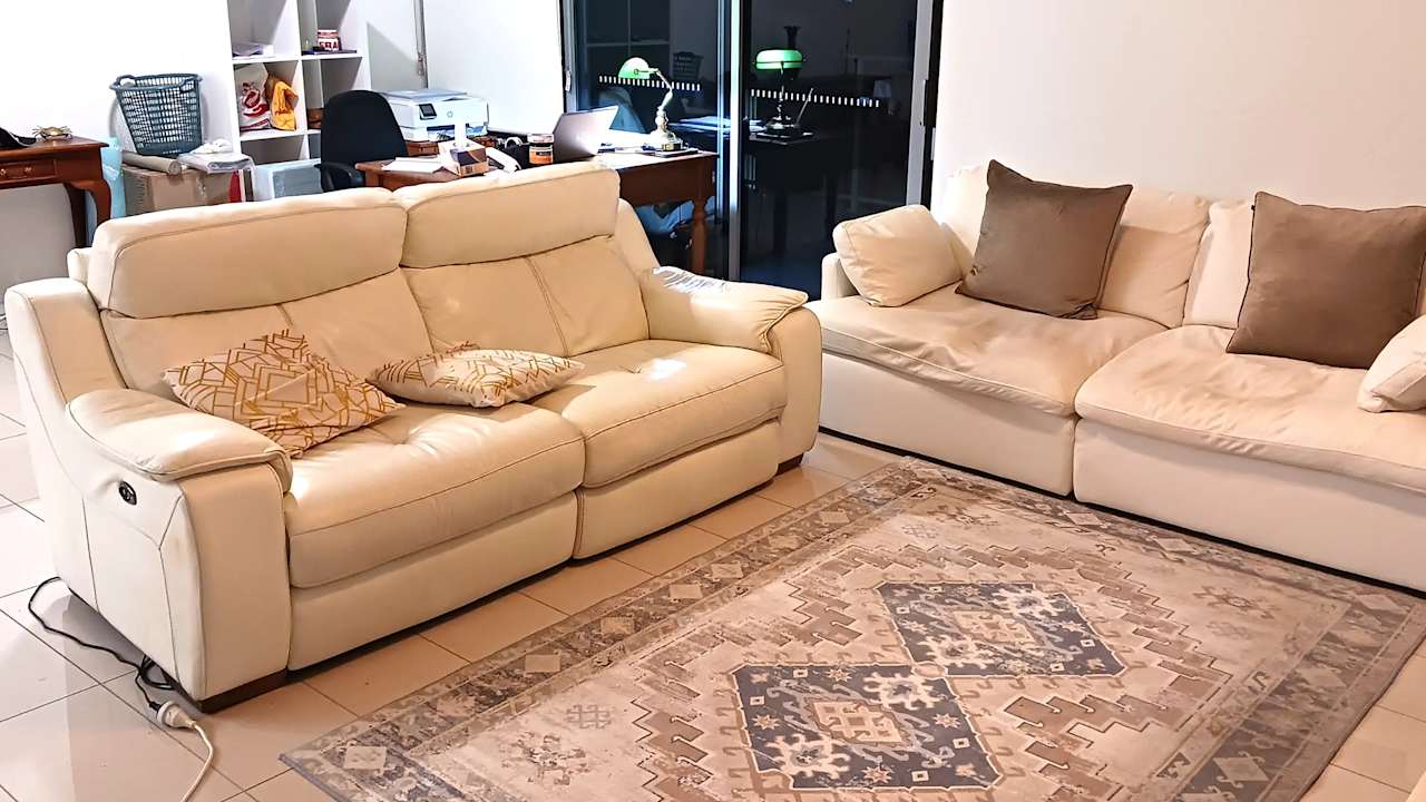 Furnished room with ensuite in a flatshare