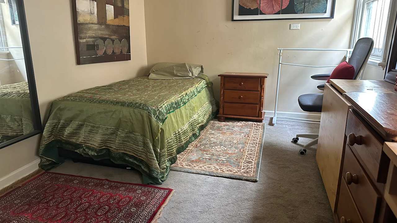 Furnished room with own bathroom