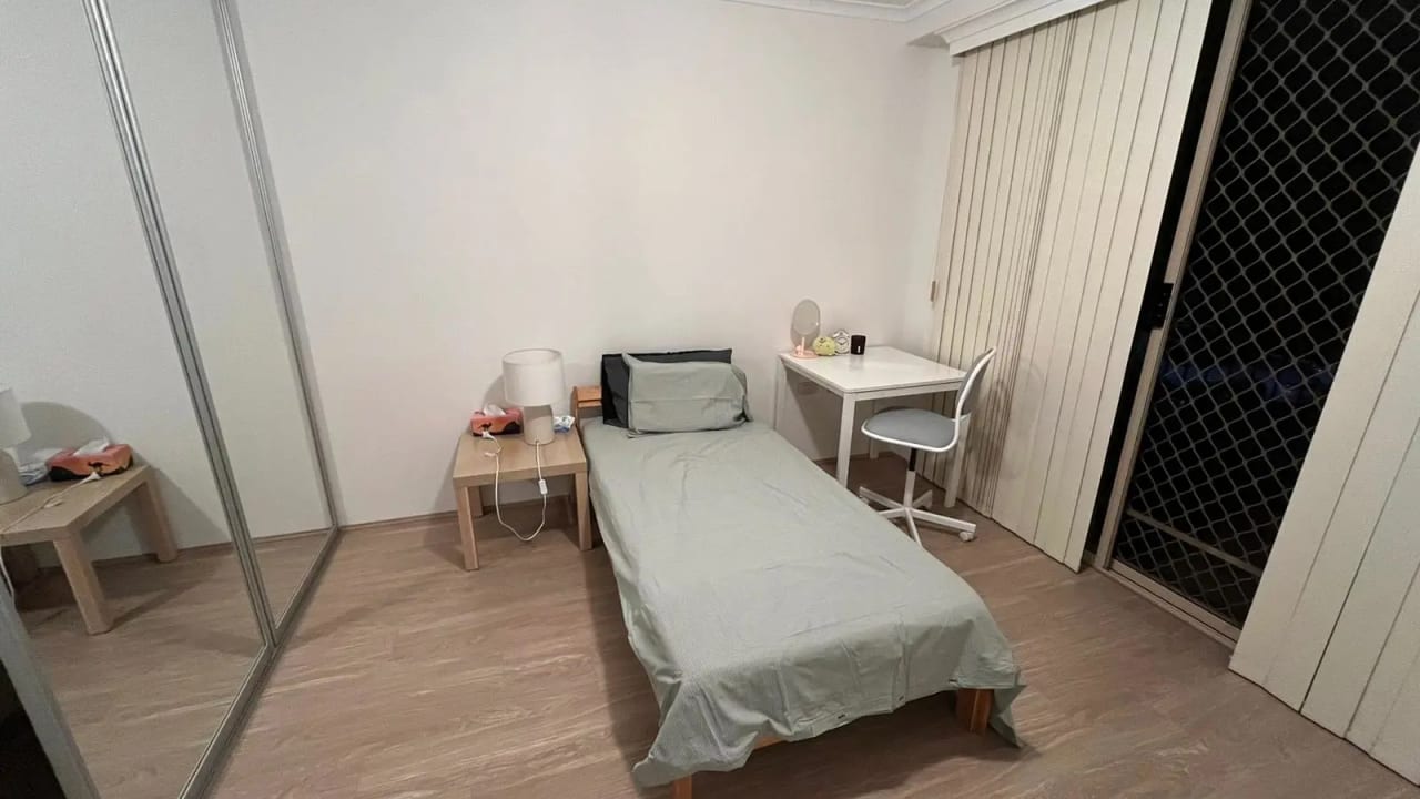 Furnished room with ensuite in a share house