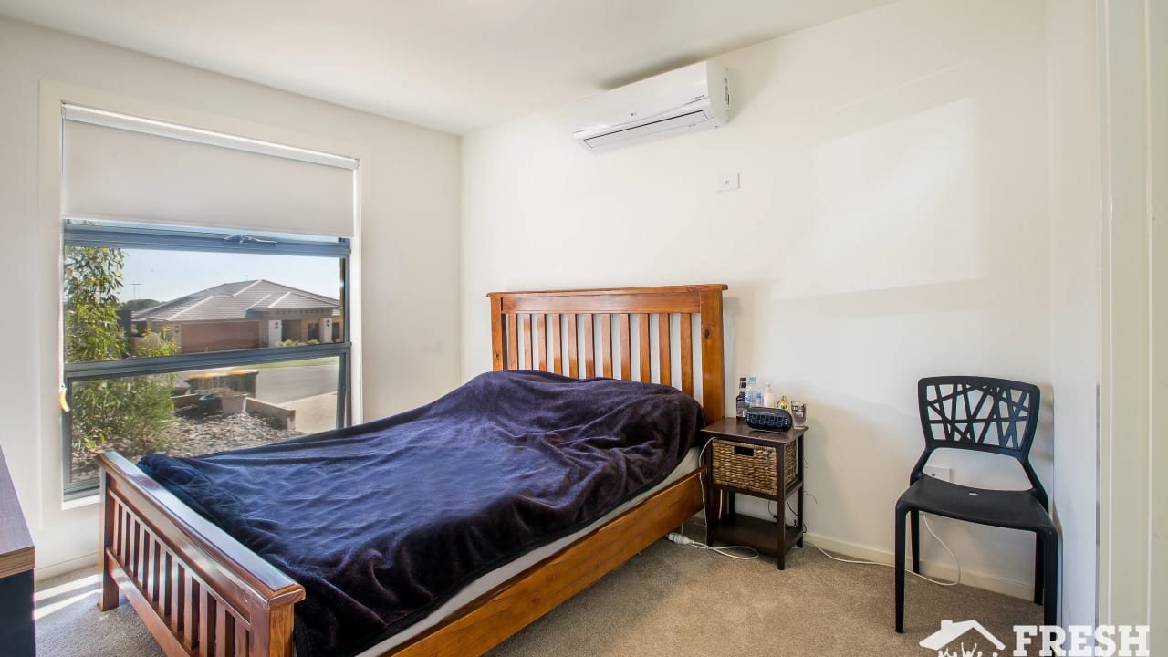 Furnished room with ensuite in a share house