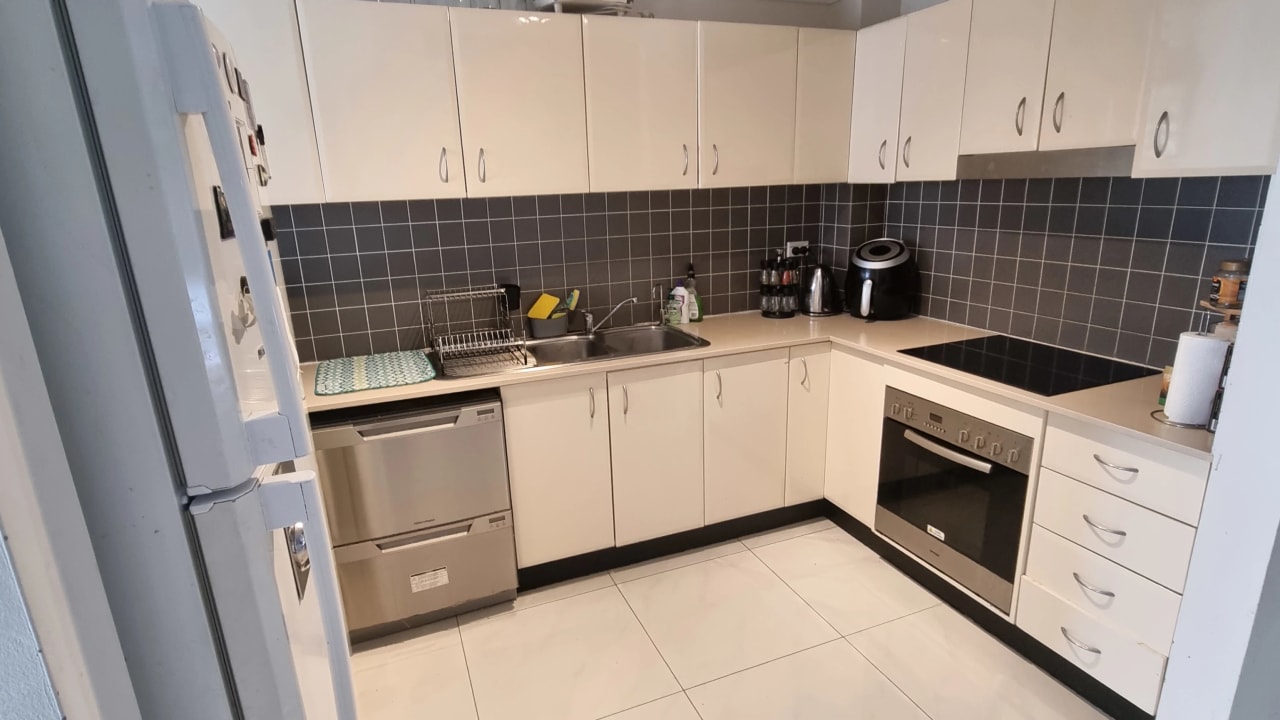 Furnished room with own bathroom