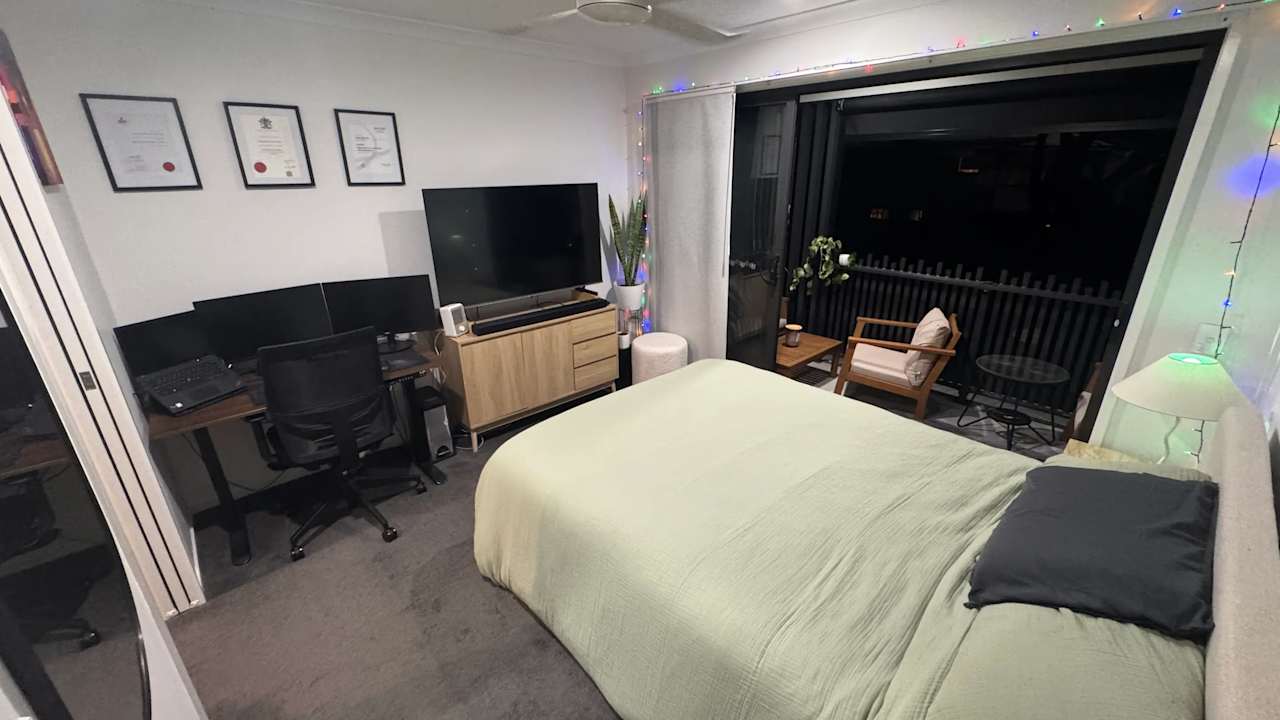 Furnished room with ensuite in a share house