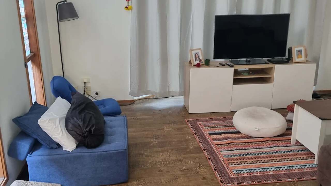 Unfurnished room in a share house