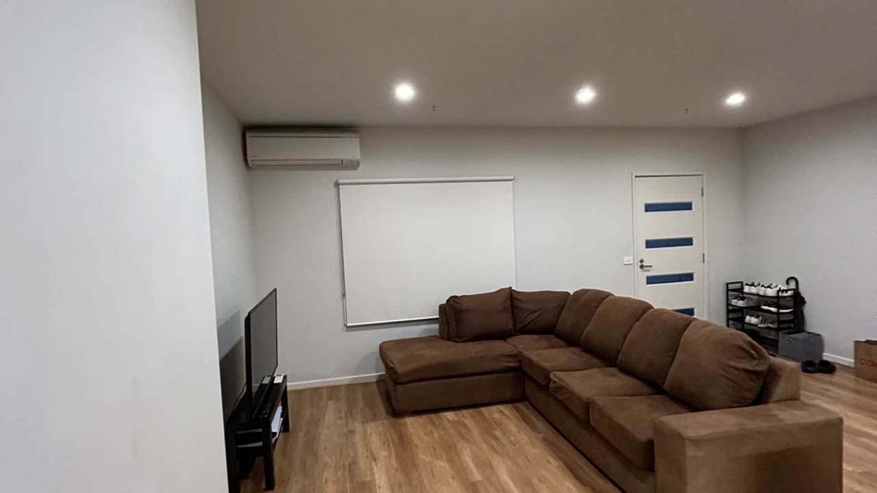 Furnished room with own bathroom