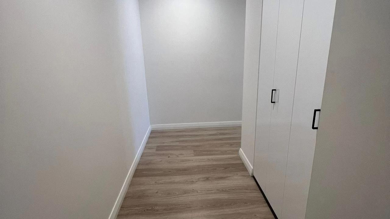 Furnished room with ensuite in a flatshare