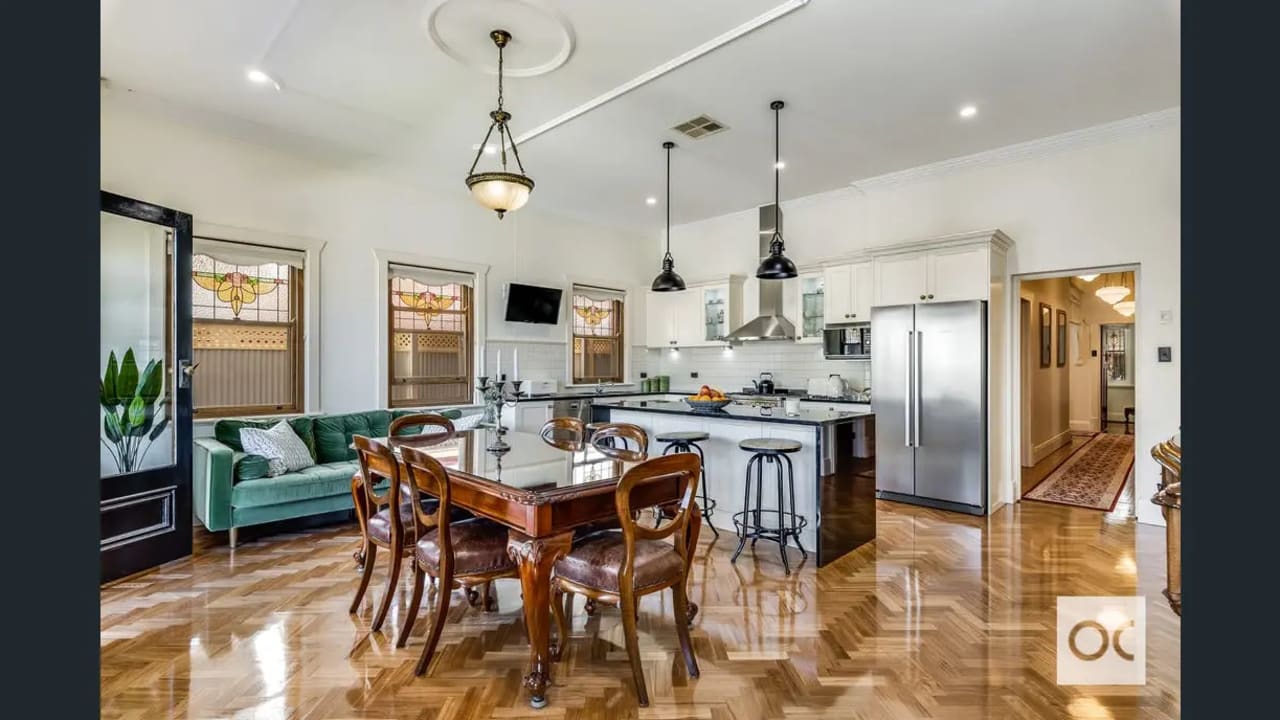Whole property with 4 rooms for rent