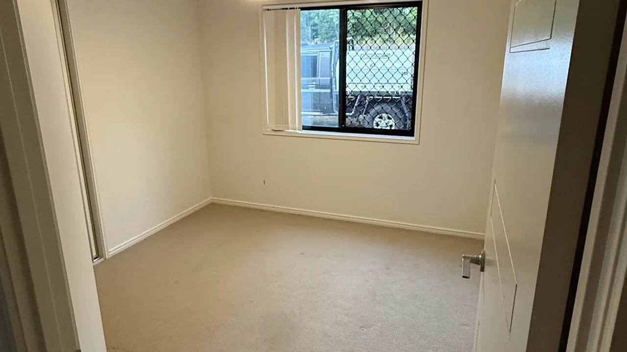 Unfurnished room in a share house