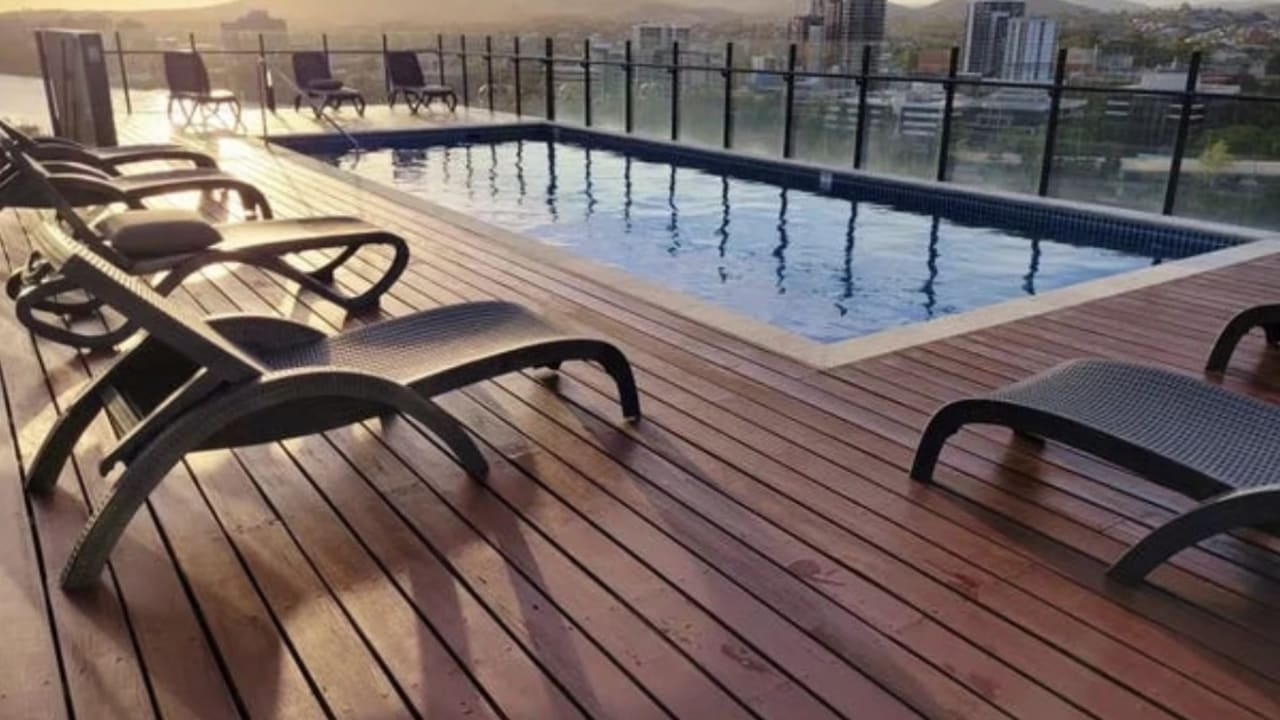 Furnished room with own bathroom