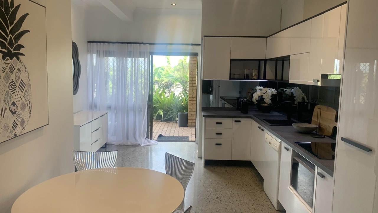 Room in a share house