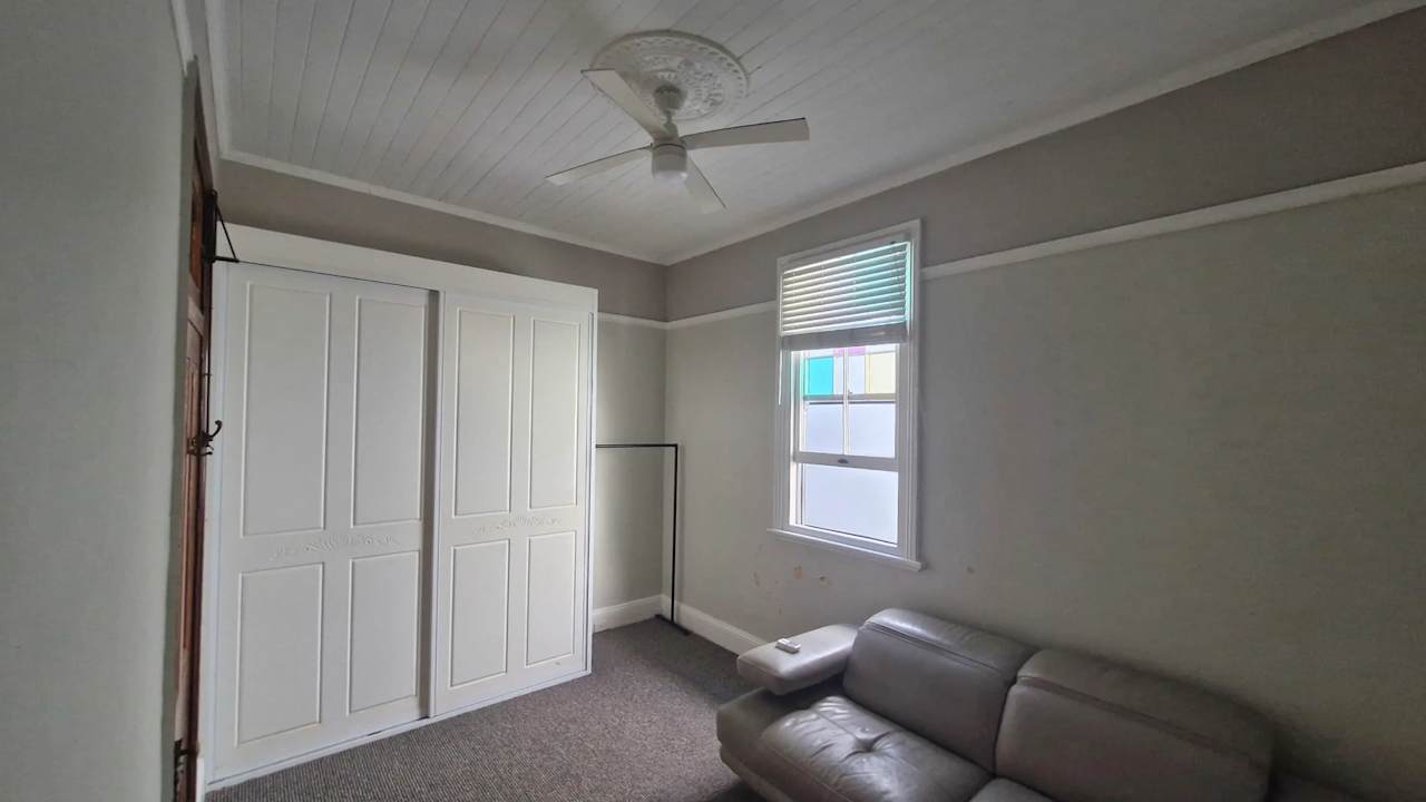 Unfurnished room in a share house