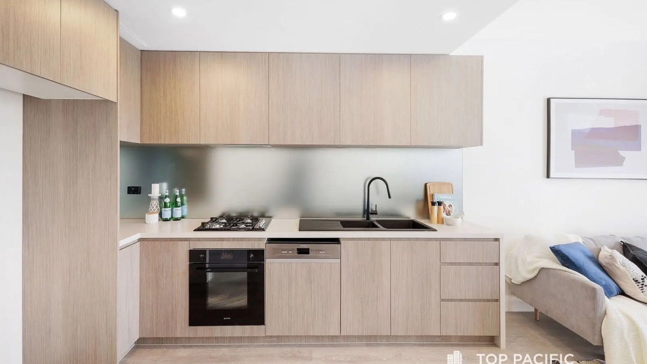 Furnished room with ensuite in a share house