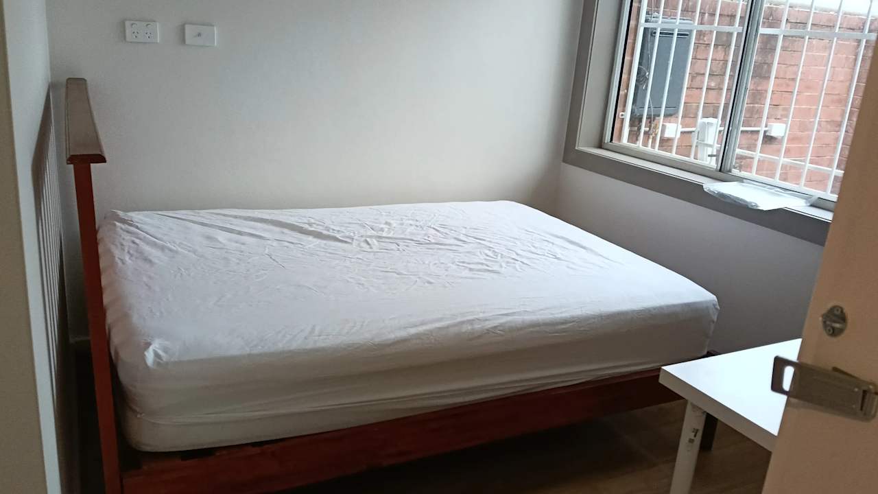 Whole property with 3 rooms for rent