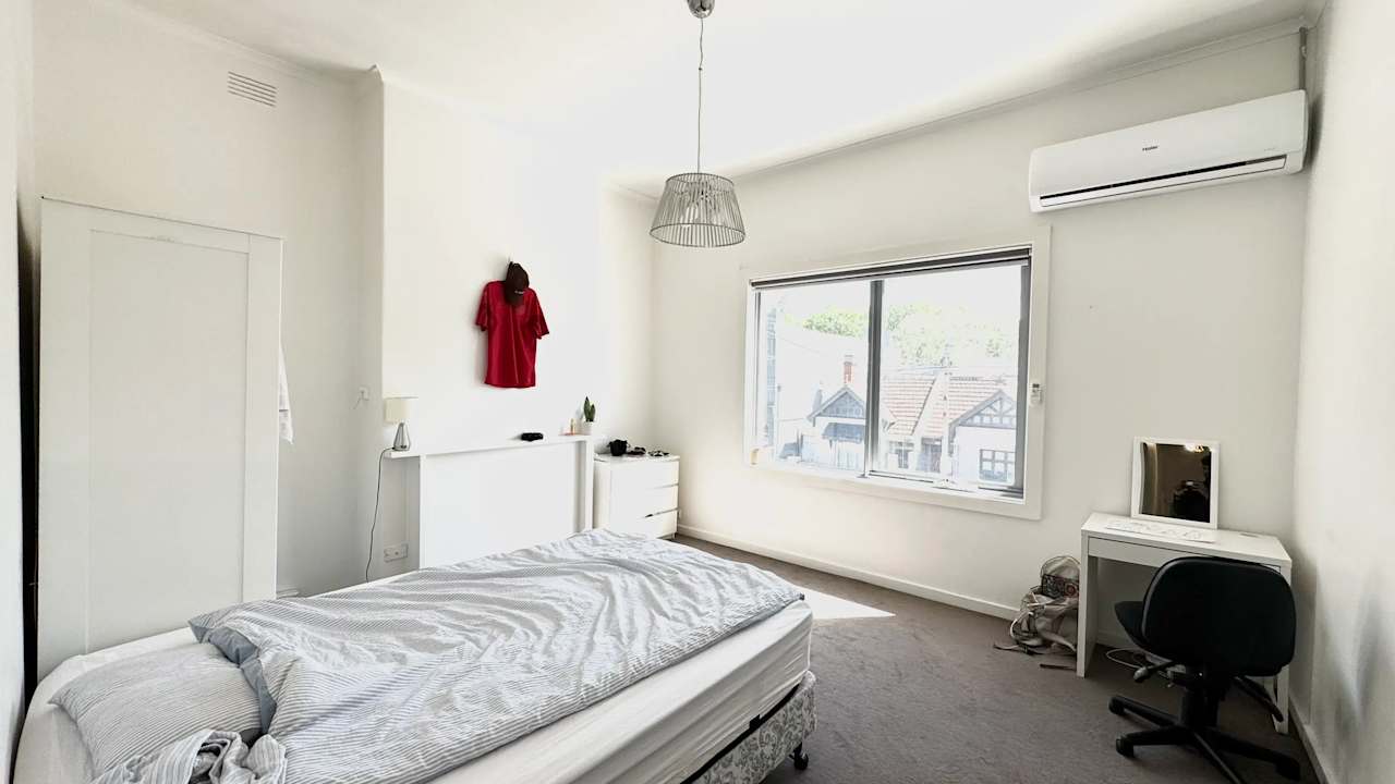 Whole property with 3 rooms for rent