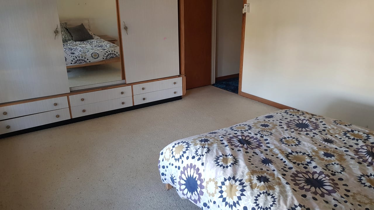 Unfurnished room in a share house