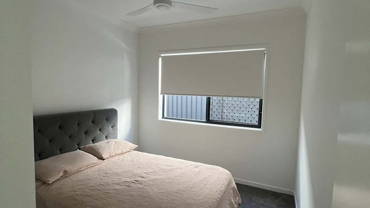 Room in a share house