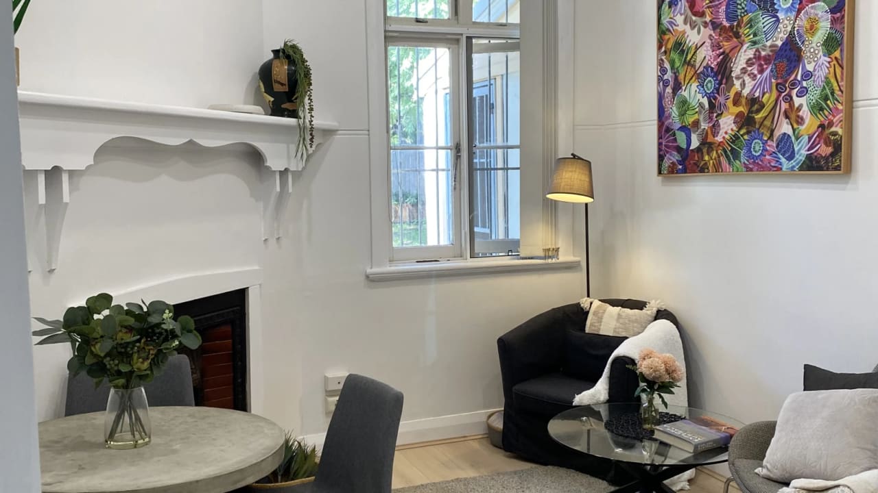 Room in a share house