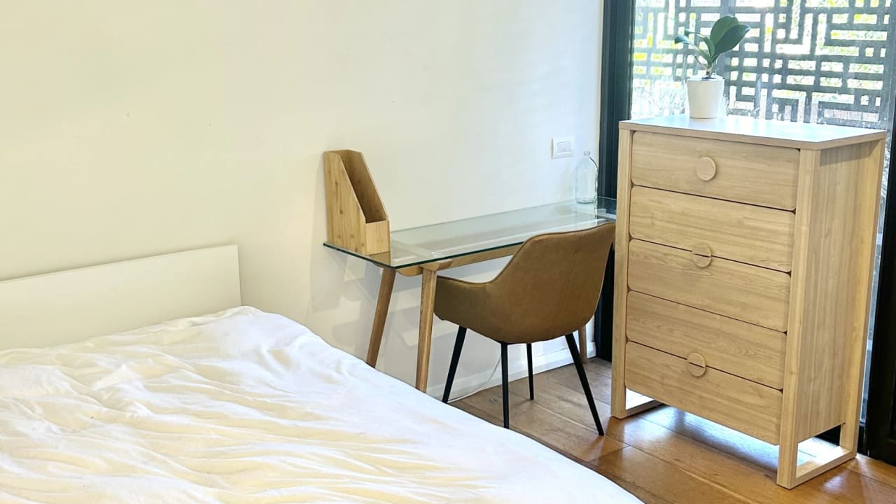 Furnished room with own bathroom