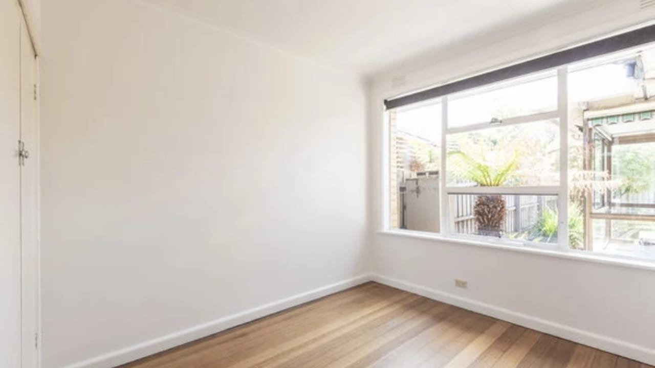 Unfurnished room in a share house