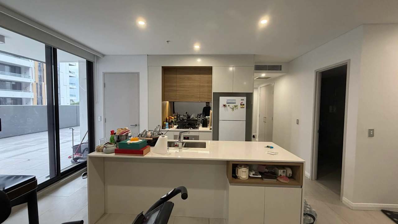 Furnished room with ensuite in a flatshare