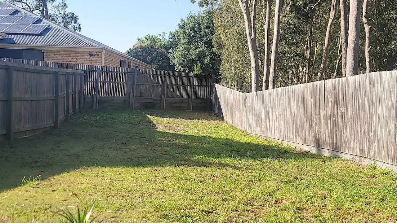 Room in a share house