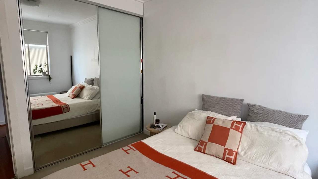 Unfurnished room with own bathroom