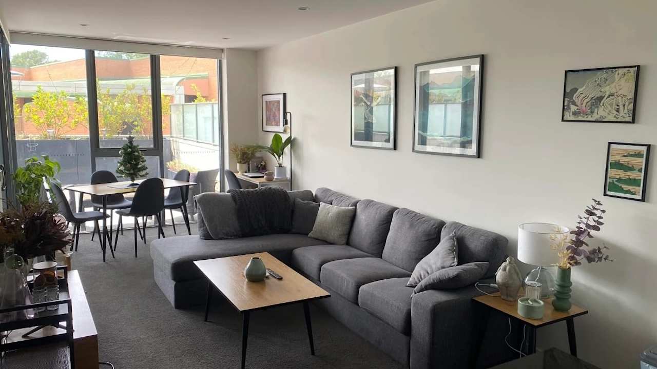 Furnished room with own bathroom