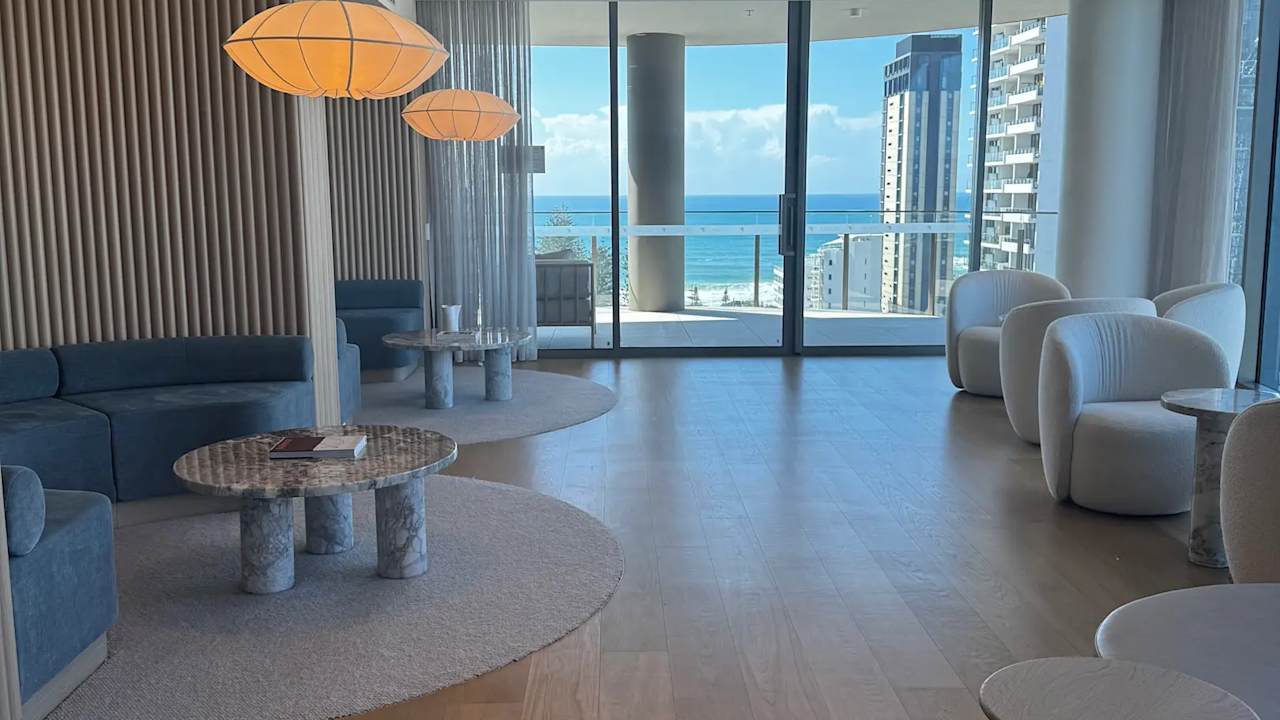 Unfurnished room with own bathroom