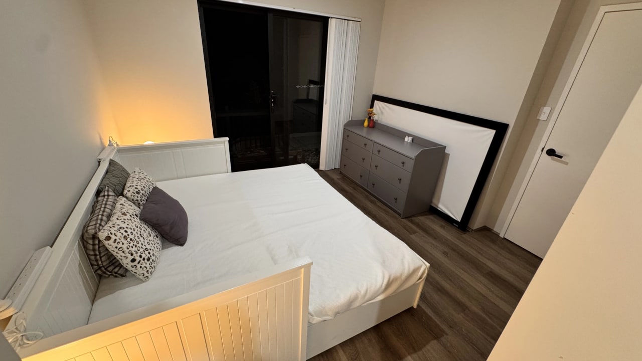 Furnished room with ensuite in a share house