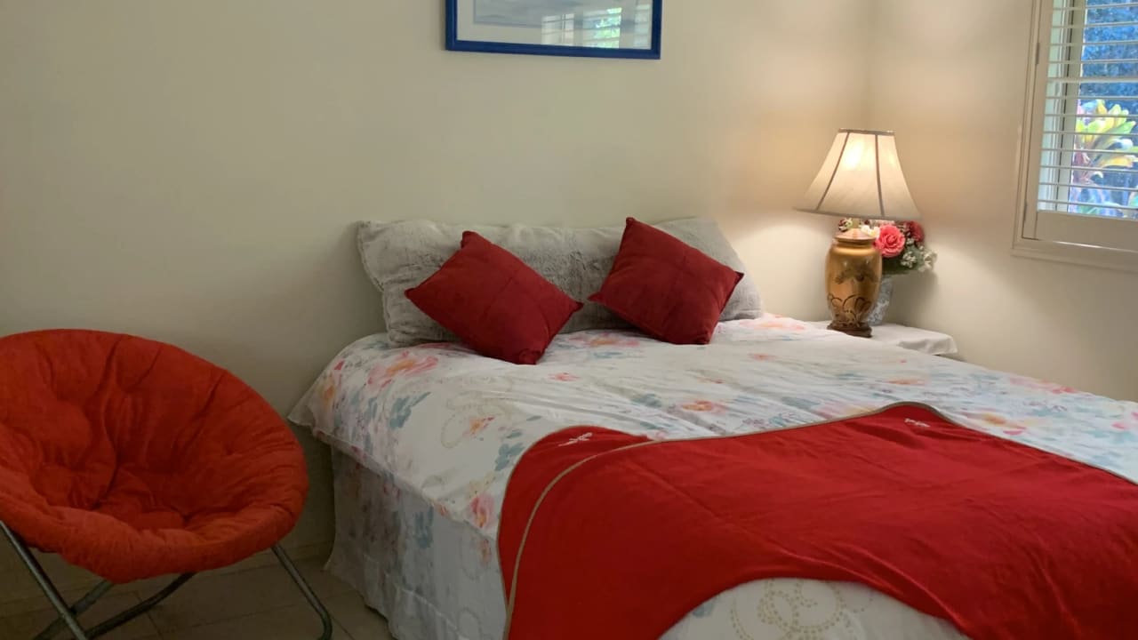 Furnished room in a share house