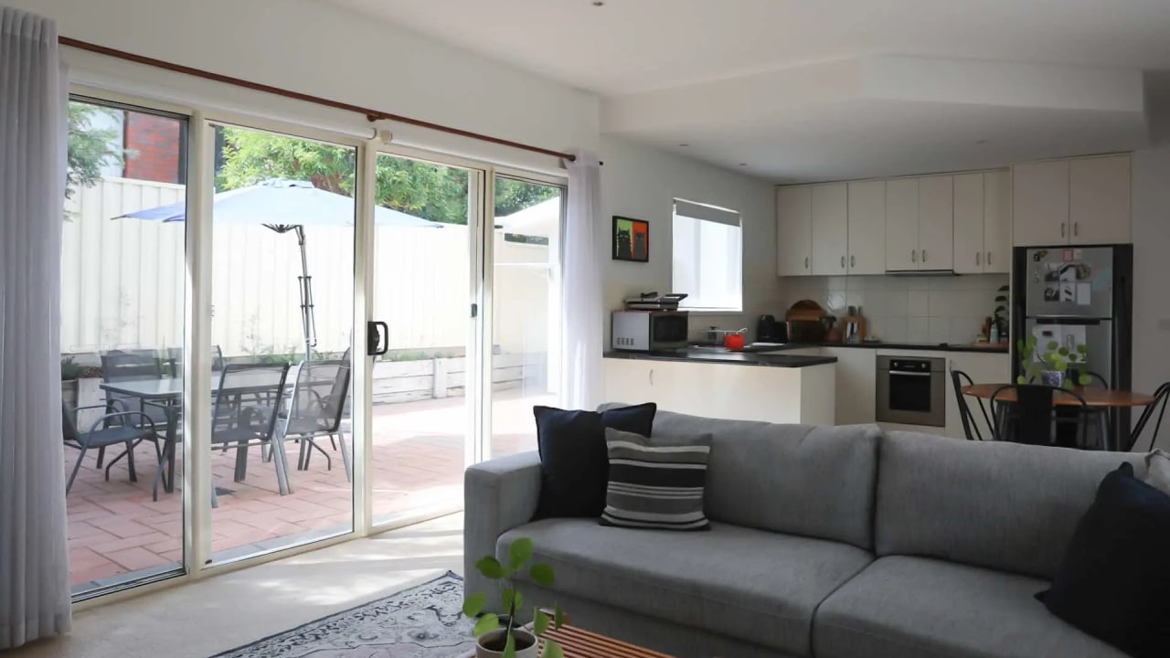 Unfurnished room in a share house
