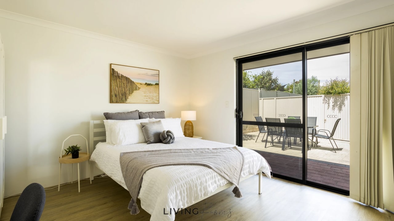 Furnished room with ensuite in a share house