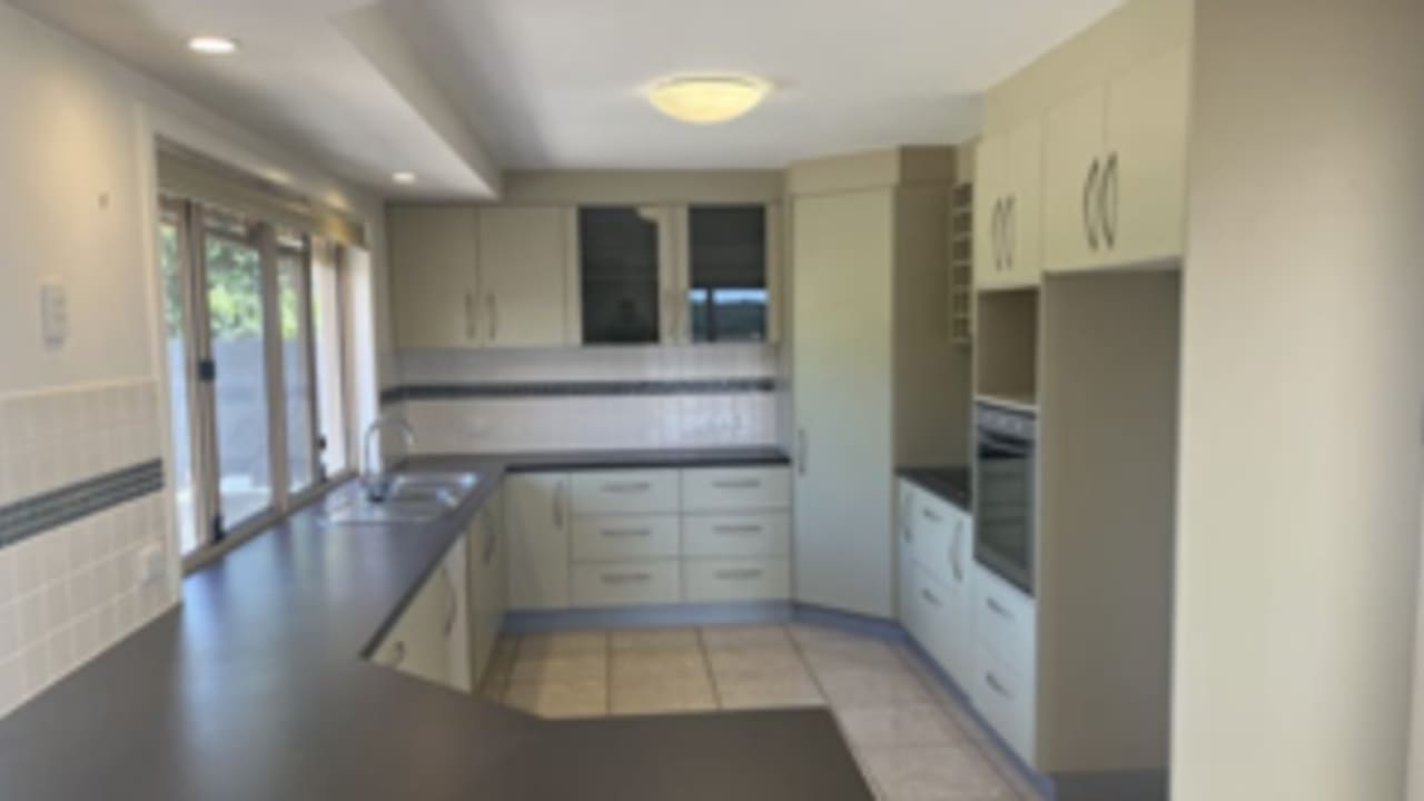 Unfurnished room in a share house