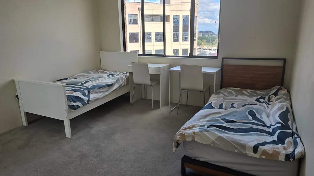 Furnished room in a flatshare