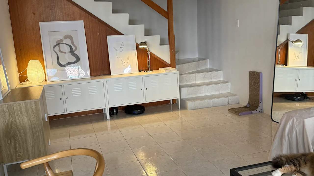 Furnished room in a flatshare