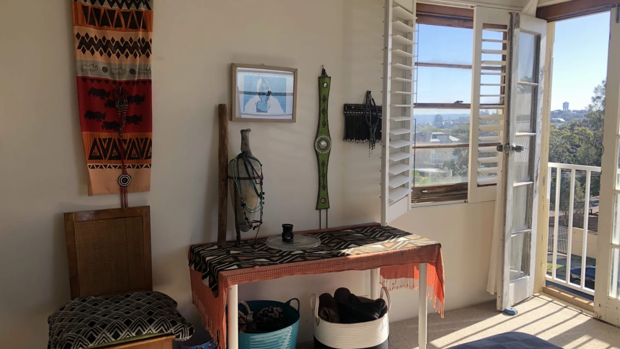 Furnished room in a share house