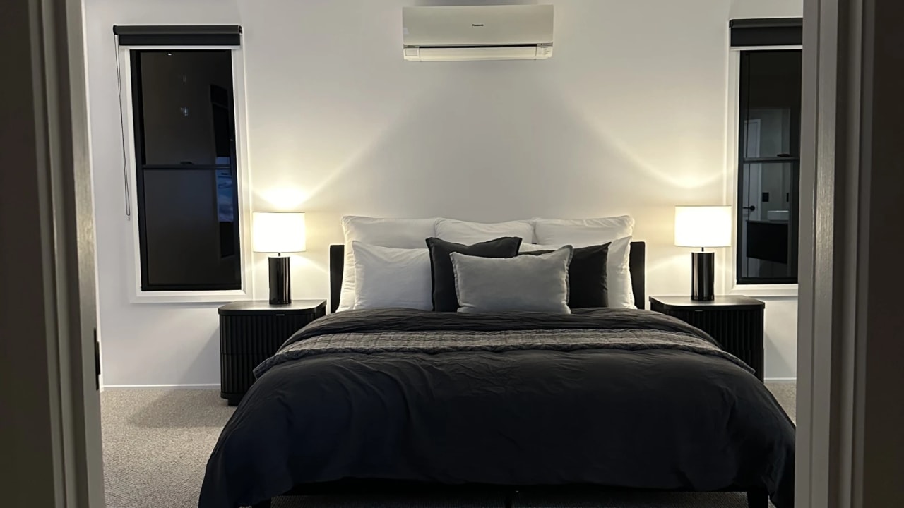 Furnished room with ensuite in a share house
