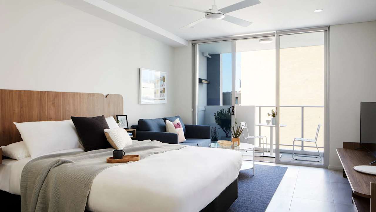 Furnished room studio flat for rent