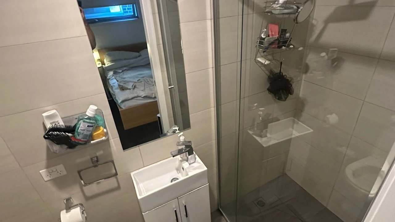 Room with ensuite in a share house