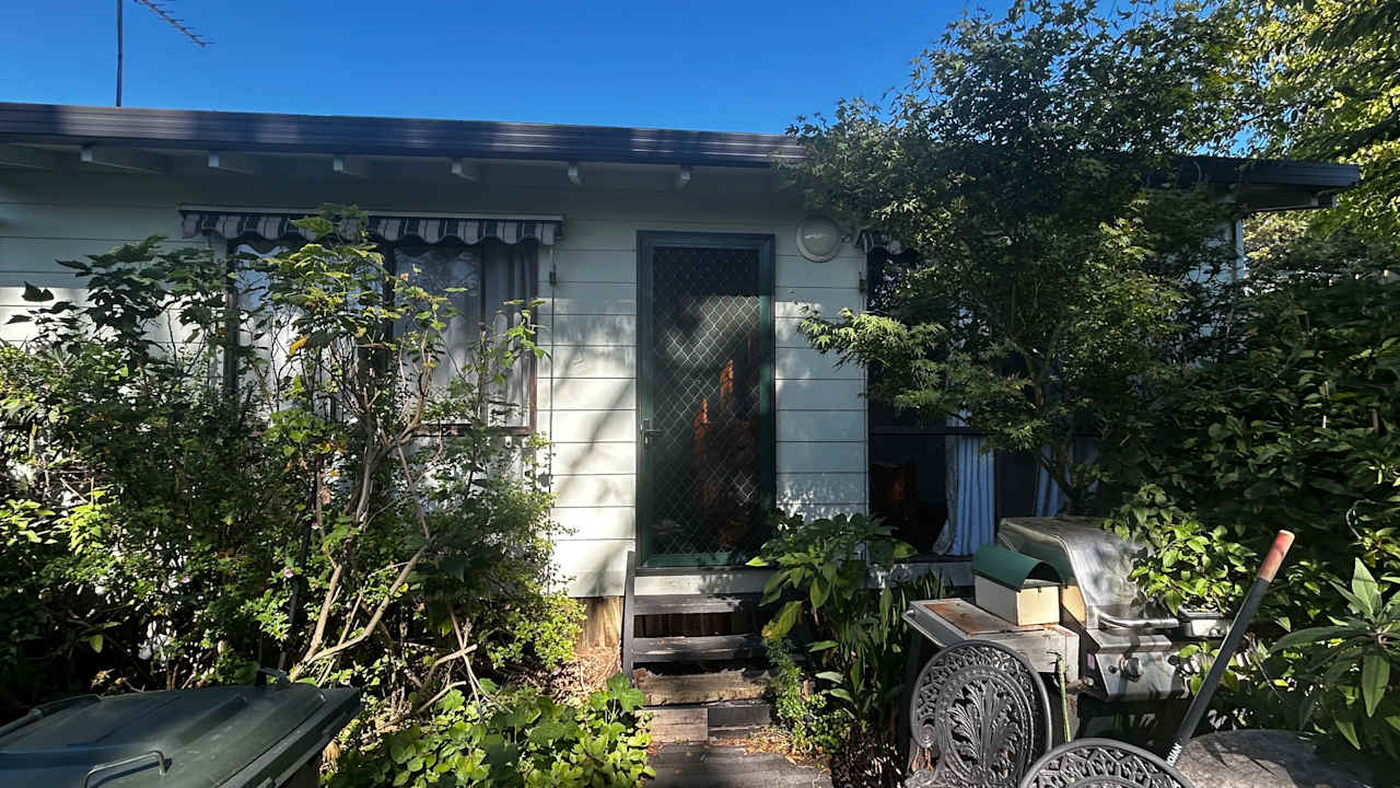 Room granny flat for rent