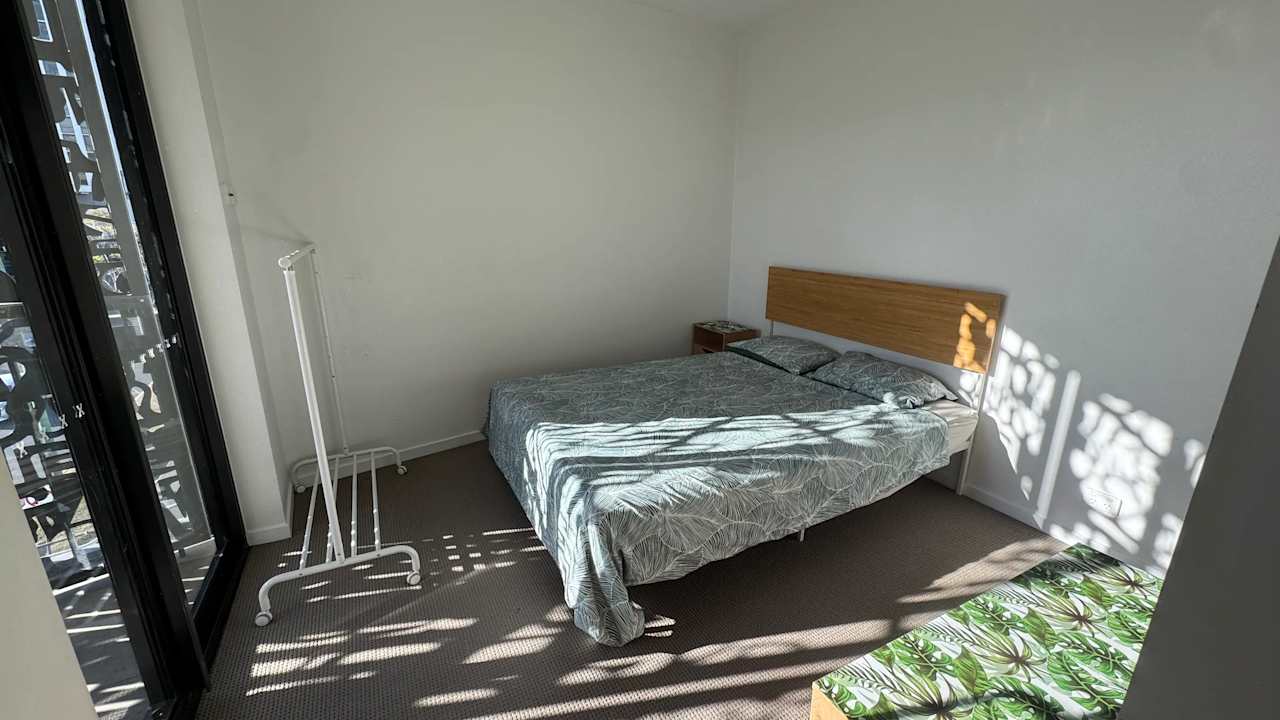 Furnished room with ensuite in a share house