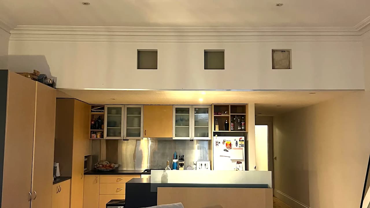 Room in a share house