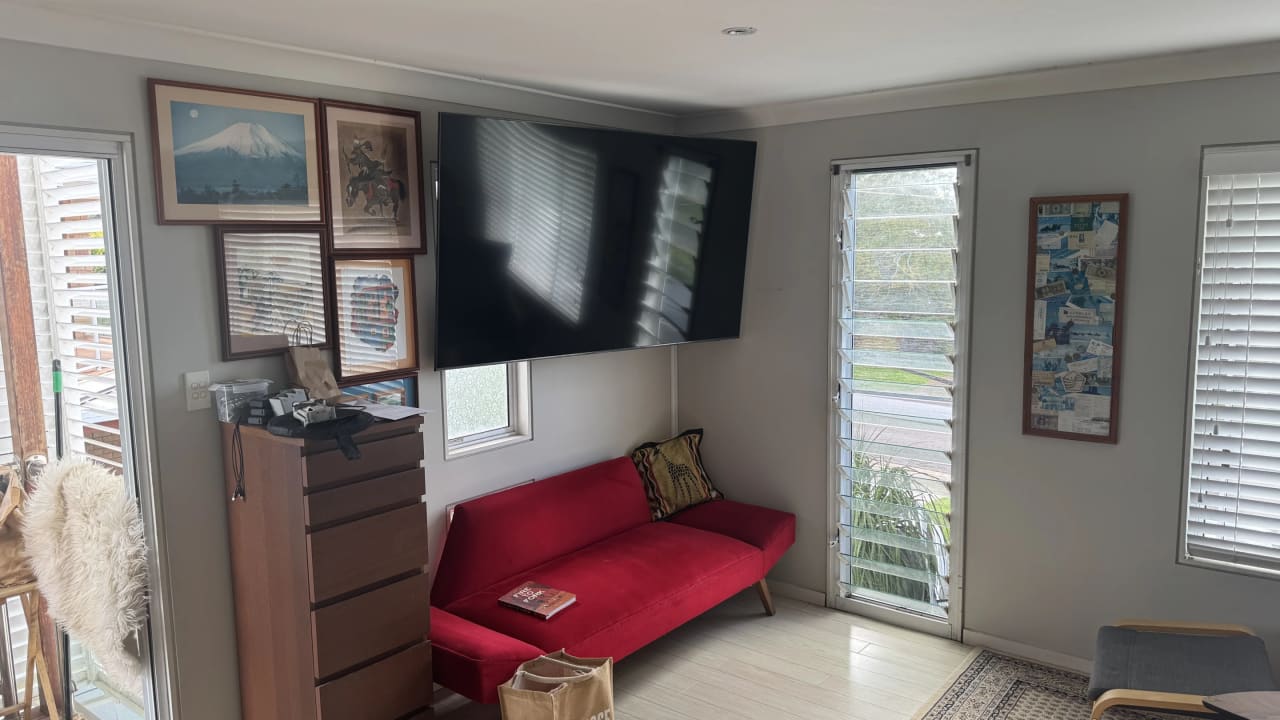Furnished room studio flat for rent