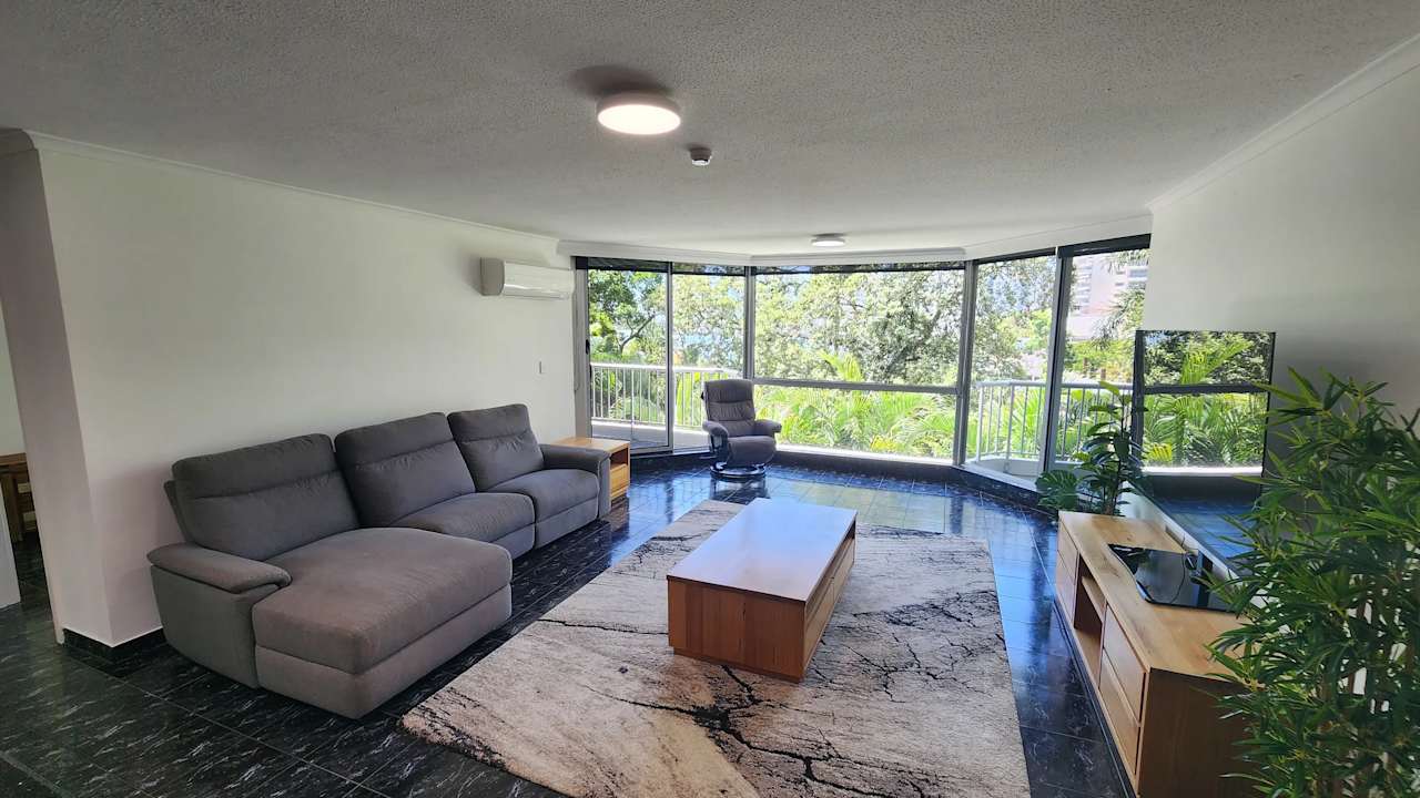 Whole property with 2 rooms for rent