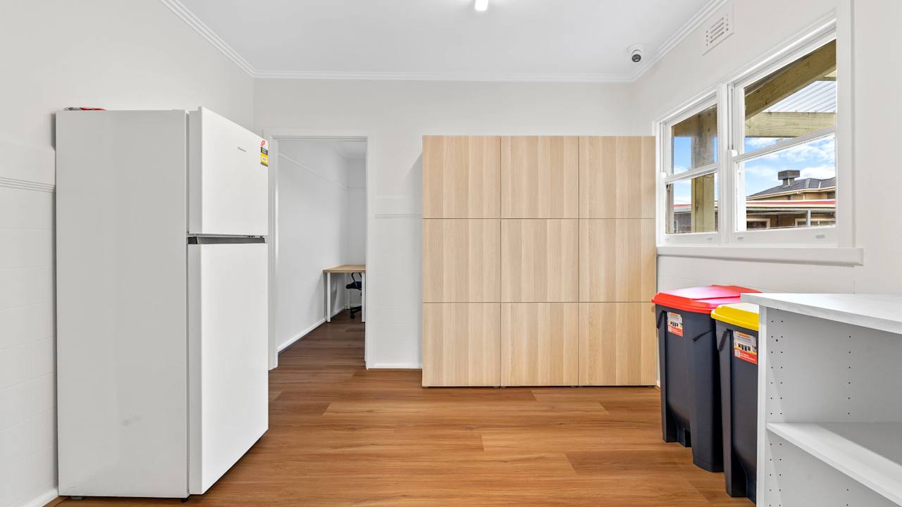 Furnished room in a share house