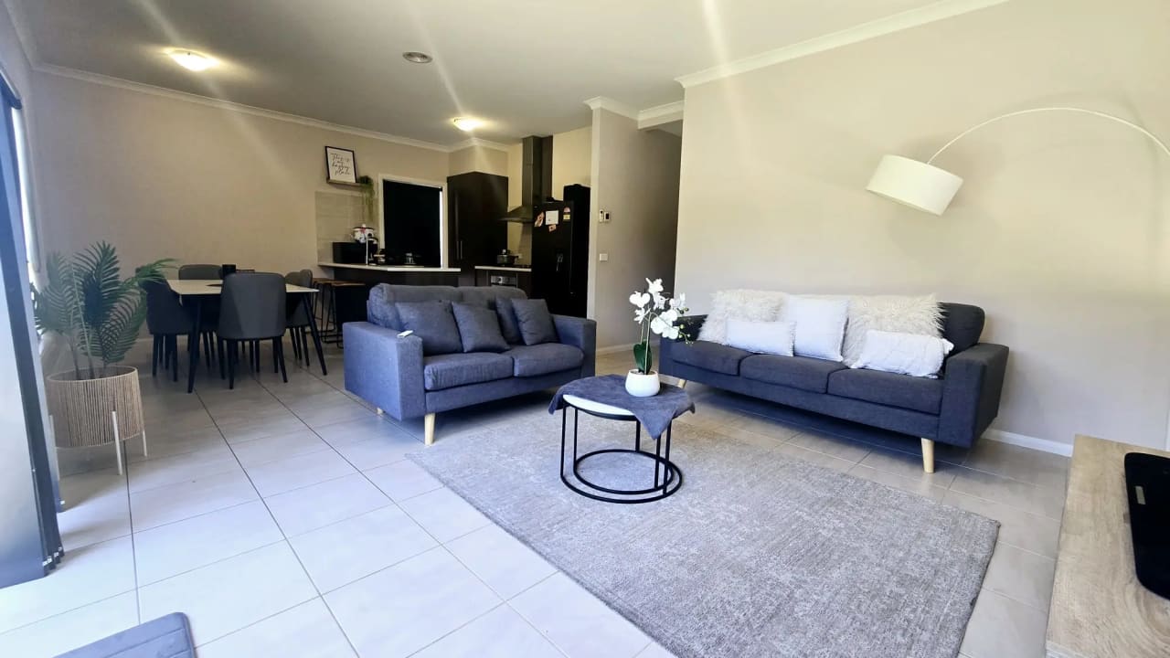 Furnished room with ensuite in a share house