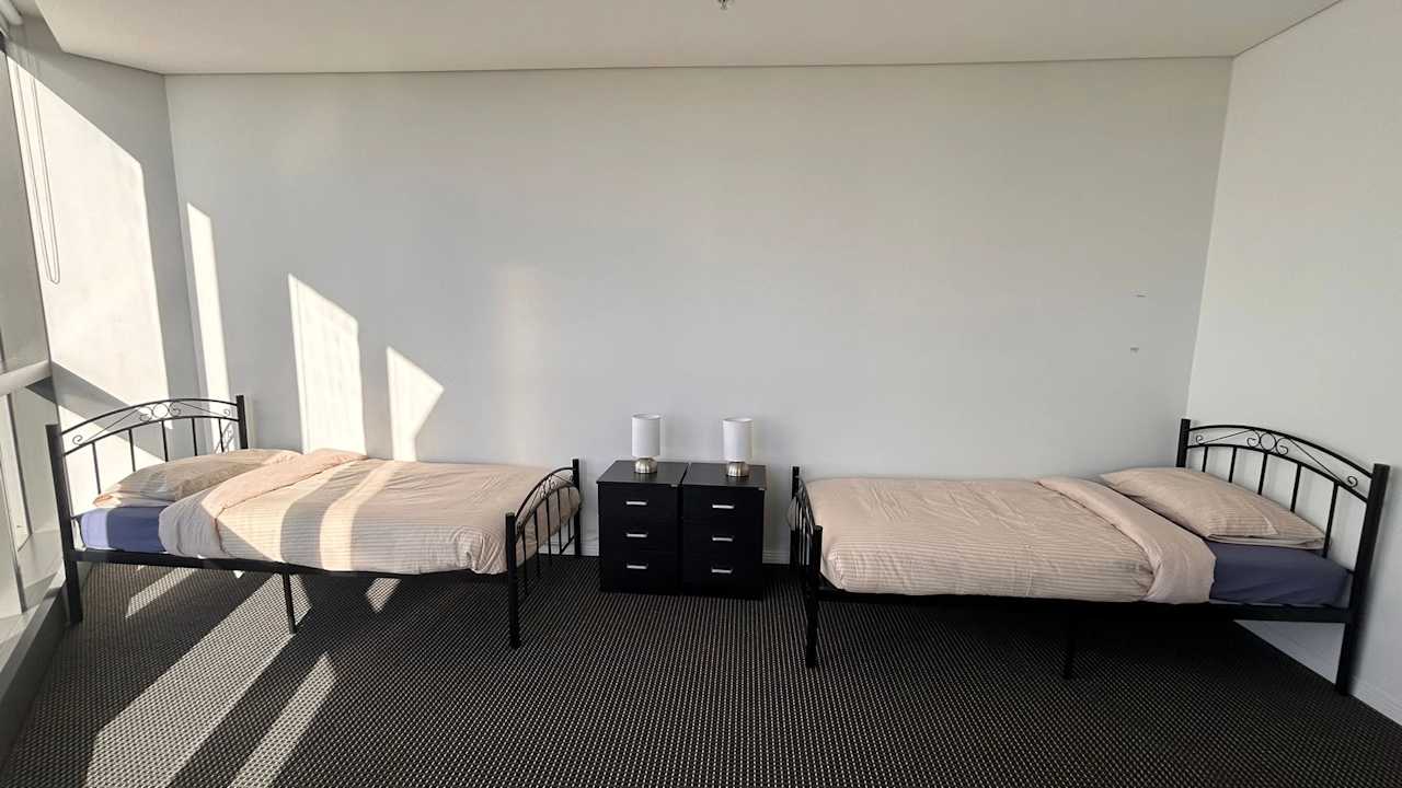 Furnished room in a share house